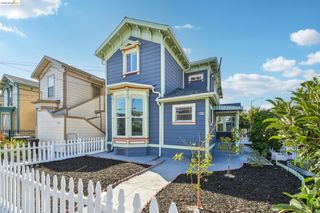 1549 5Th Ave, Oakland, CA 94606