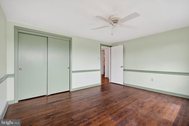 325 MURRY HILL DR, Lancaster, PA 17601