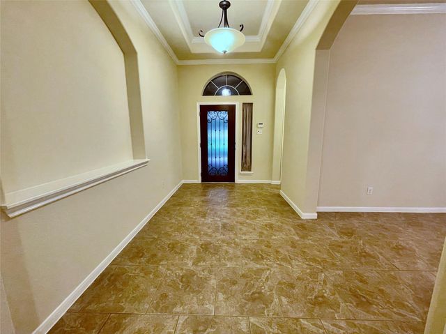 50 N Rocky Point Circle, Spring, TX 77389