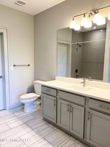 2501 Bienville Boulevard, 533, Ocean Springs, MS 39564