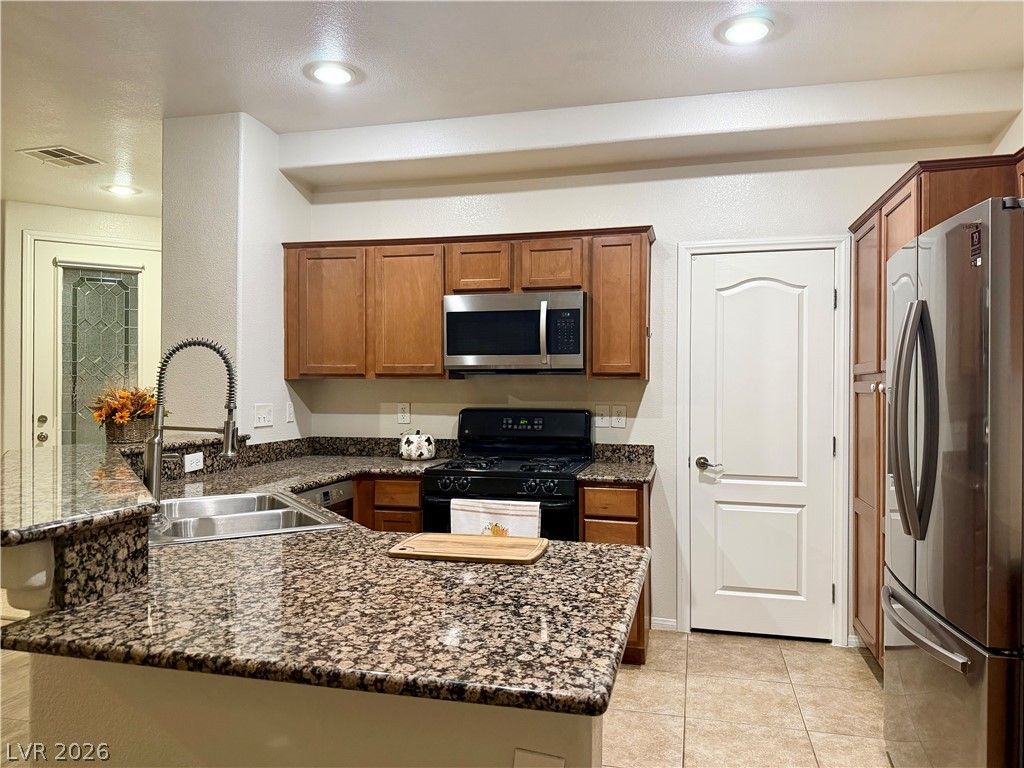 9723 Aleutian Street, Las Vegas, NV 89178 — photo 3