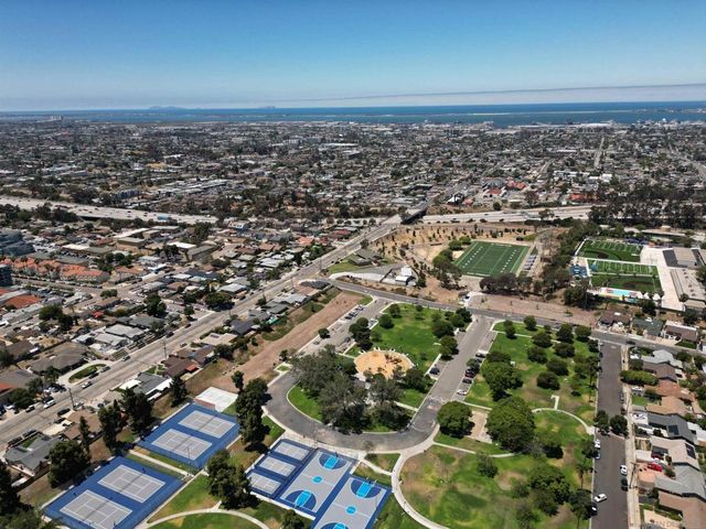 2307 9 E 5th, National City, CA 91950