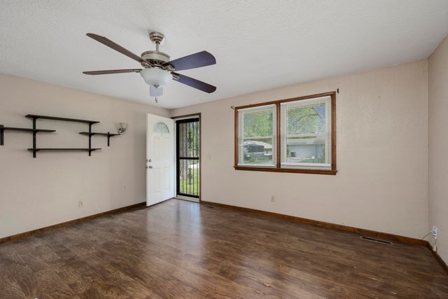 1237 S Brite Avenue, Springfield, MO 65807