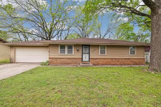 1237 S Brite Avenue, Springfield, MO 65807