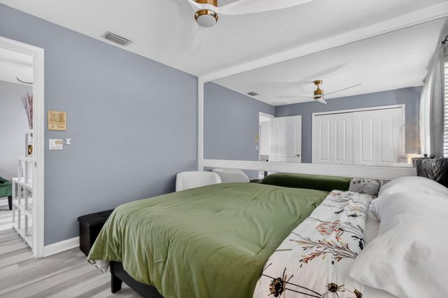 3620 Hamilton Key, West Palm Beach, FL 33411