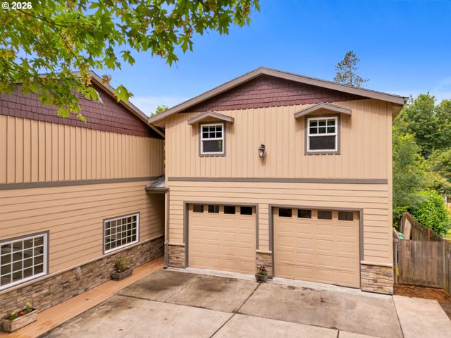 9255 Sw BOONES FERRY Rd, Portland, OR 97219