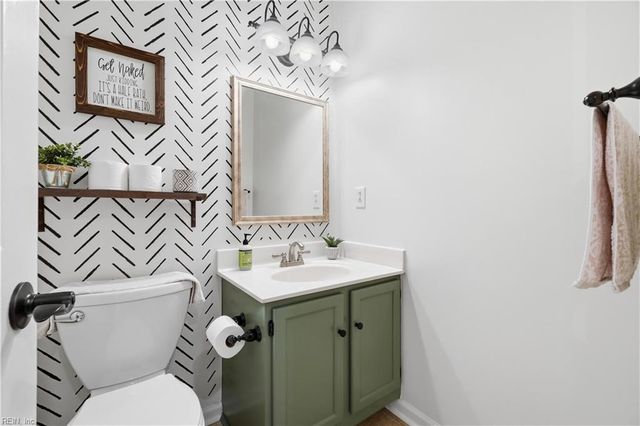 2713 Livingston LOOP, Virginia Beach, VA 23456