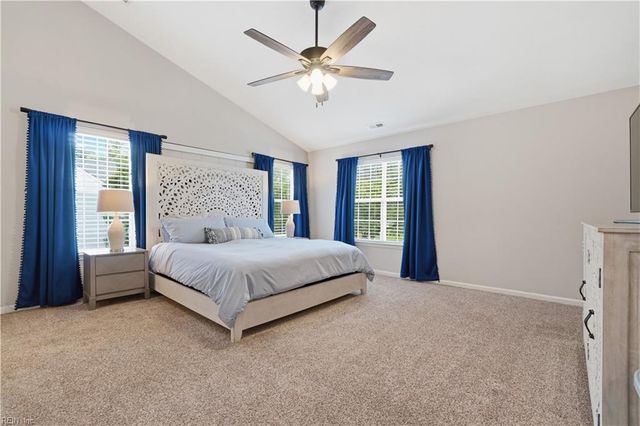 2713 Livingston LOOP, Virginia Beach, VA 23456
