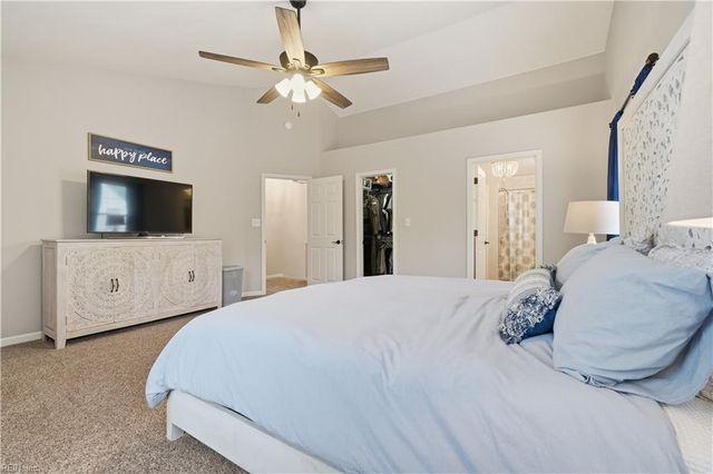2713 Livingston LOOP, Virginia Beach, VA 23456