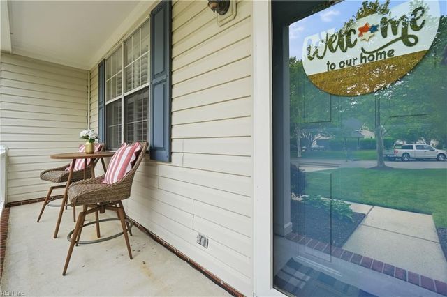 2713 Livingston LOOP, Virginia Beach, VA 23456