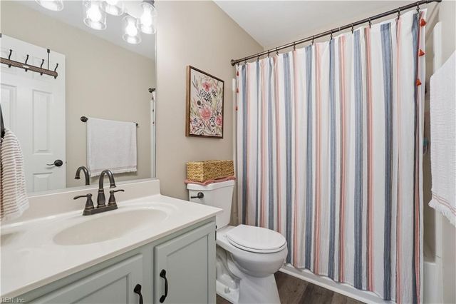2713 Livingston LOOP, Virginia Beach, VA 23456