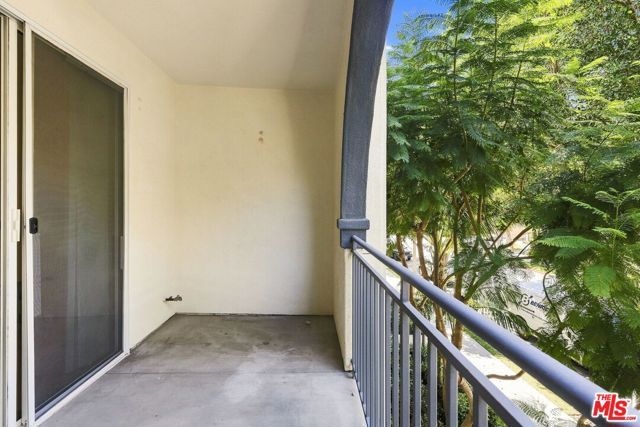 12963 Runway Road 218, Los Angeles, CA 90094