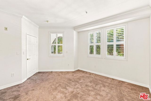 12963 Runway Road 218, Los Angeles, CA 90094