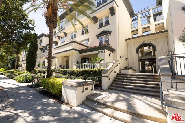 12963 Runway Road 218, Los Angeles, CA 90094