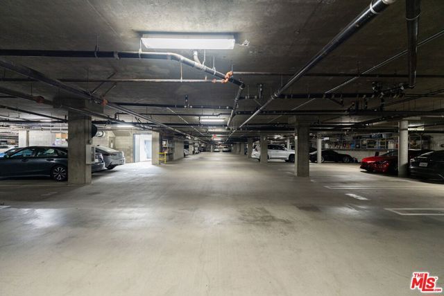 12963 Runway Road 218, Los Angeles, CA 90094