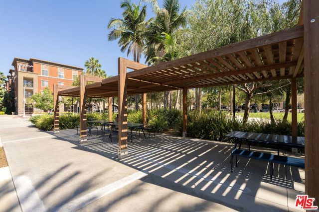 12963 Runway Road 218, Los Angeles, CA 90094