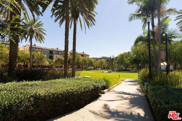 12963 Runway Road 218, Los Angeles, CA 90094