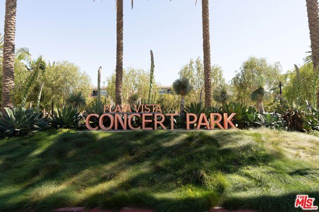 12963 Runway Road 218, Los Angeles, CA 90094