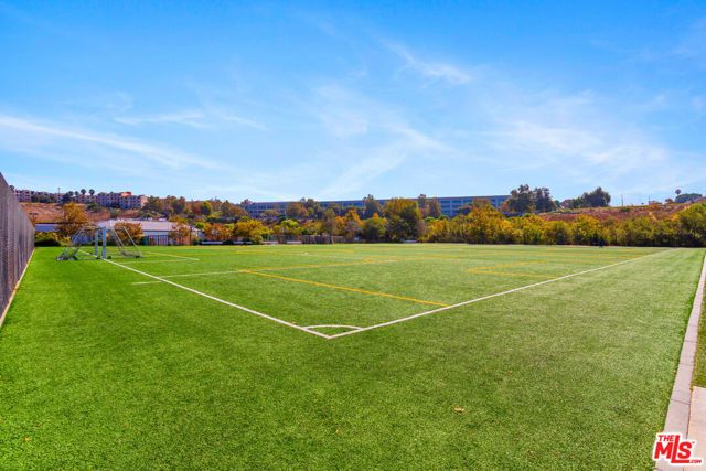 12963 Runway Road 218, Los Angeles, CA 90094