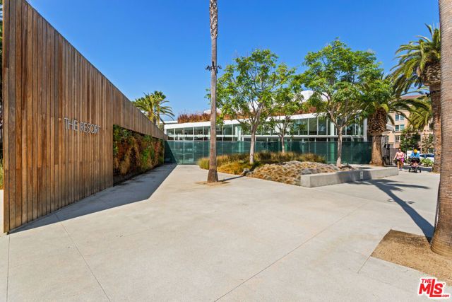 12963 Runway Road 218, Los Angeles, CA 90094