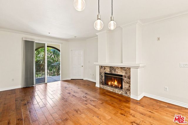 12963 Runway Road 218, Los Angeles, CA 90094