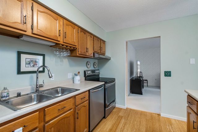 34 Brickyard Rd Unit 14, Essex Junction, VT 05452