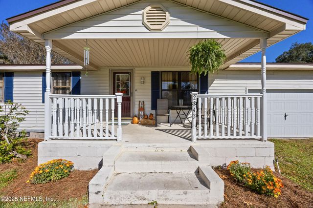 2343 LEONARDO Lane N, Jacksonville, FL 32218