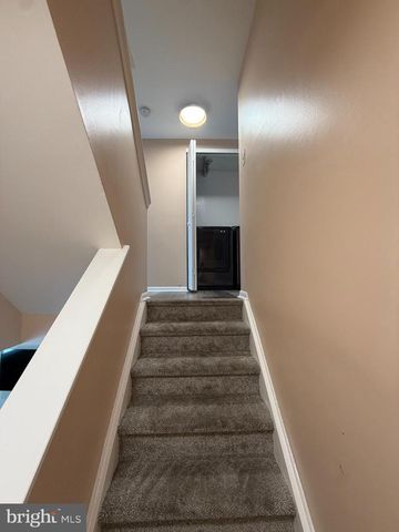 400 BARCLAY WALK, Cherry Hill, NJ 08034