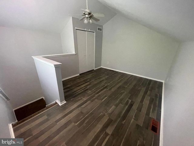 400 BARCLAY WALK, Cherry Hill, NJ 08034
