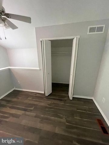 400 BARCLAY WALK, Cherry Hill, NJ 08034