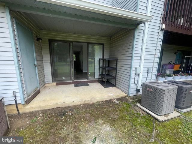 400 BARCLAY WALK, Cherry Hill, NJ 08034