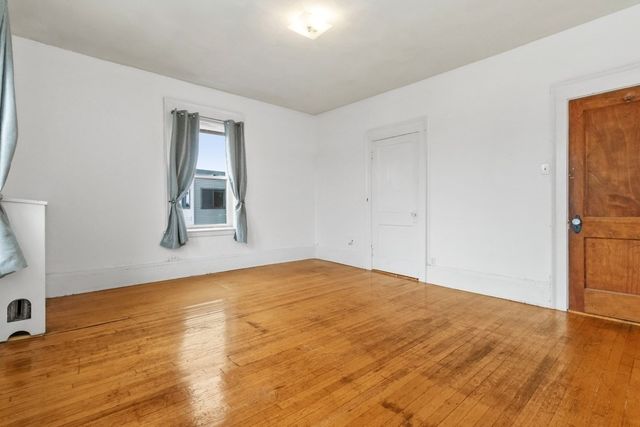 1267 Commonwealth Ave 7, Boston, MA 02134