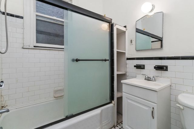1267 Commonwealth Ave 7, Boston, MA 02134