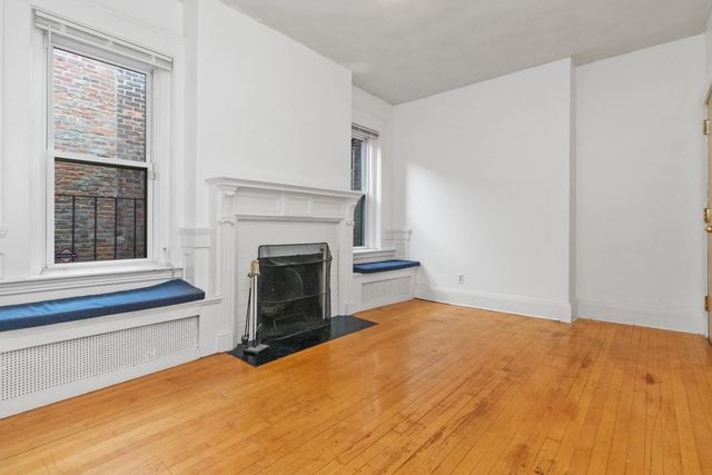 1267 Commonwealth Ave 7, Boston, MA 02134