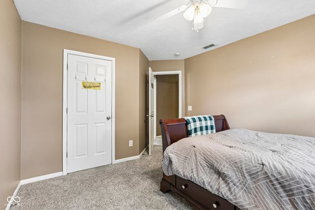 7194 Rodney Place, Noblesville, IN 46062
