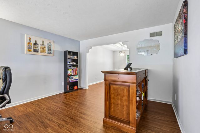 7194 Rodney Place, Noblesville, IN 46062