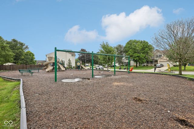 7194 Rodney Place, Noblesville, IN 46062