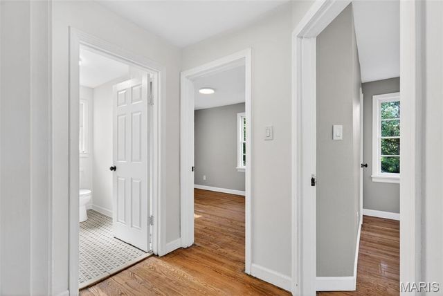 21 S Dellwood Avenue, St Louis, MO 63135