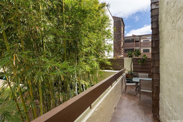 1015 Aoloa Place 227, Kailua, HI 96734