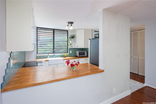 1015 Aoloa Place 227, Kailua, HI 96734