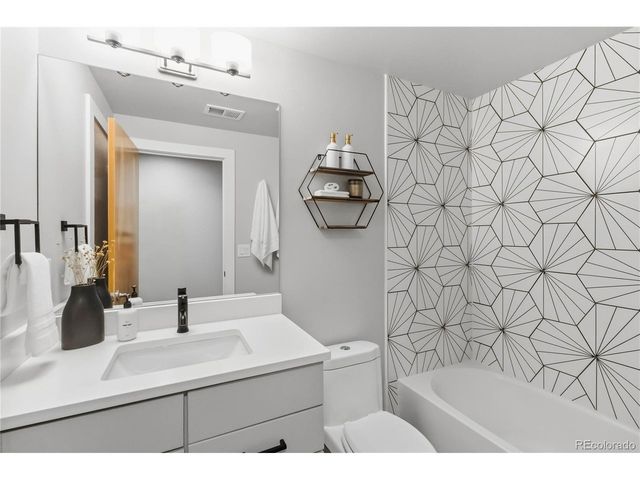 2159 Osceola St, Denver, CO 80212