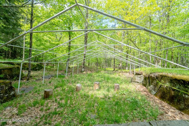 8 Robin Ann Lane, Westerlo, NY 12193