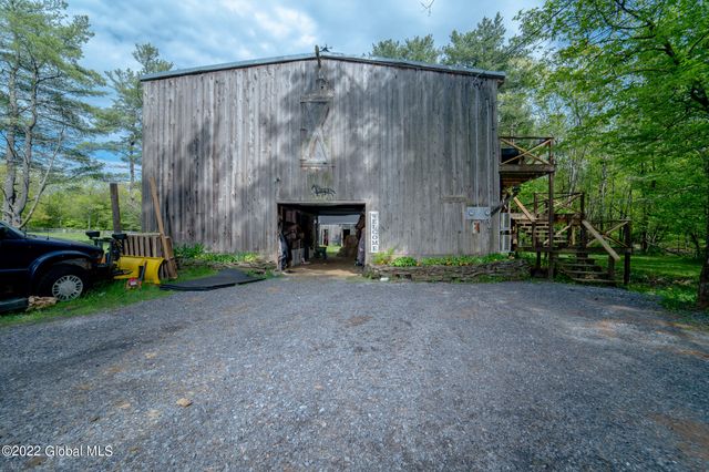 8 Robin Ann Lane, Westerlo, NY 12193
