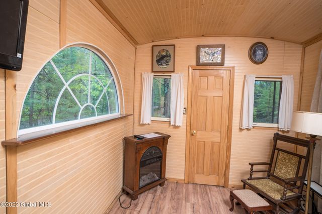 8 Robin Ann Lane, Westerlo, NY 12193