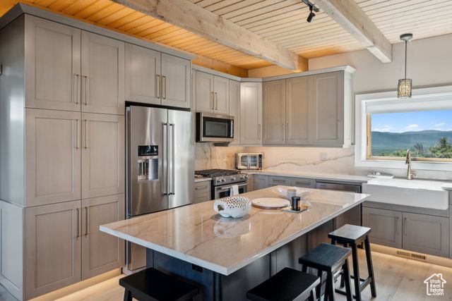 6380 N SILVER SAGE DR, Park City, UT 84098