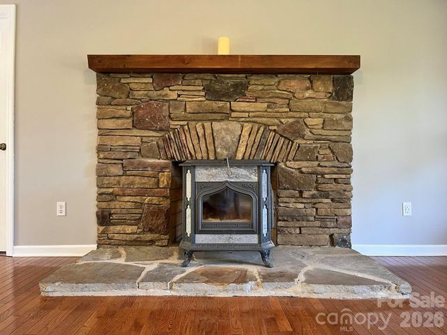 29 Small Mountain Drive, Asheville, NC 28805