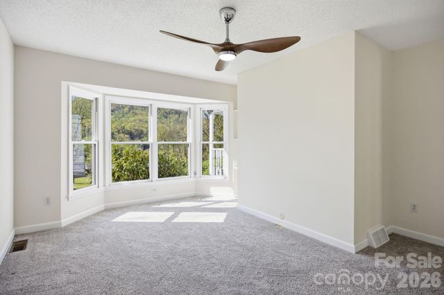 29 Small Mountain Drive, Asheville, NC 28805