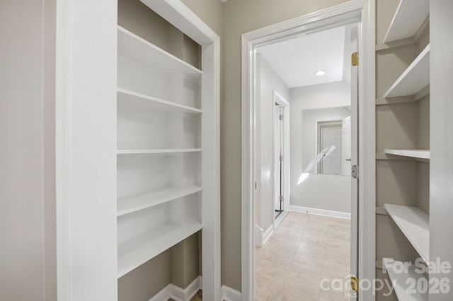 29 Small Mountain Drive, Asheville, NC 28805