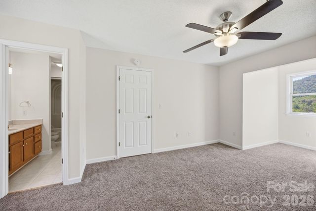 29 Small Mountain Drive, Asheville, NC 28805
