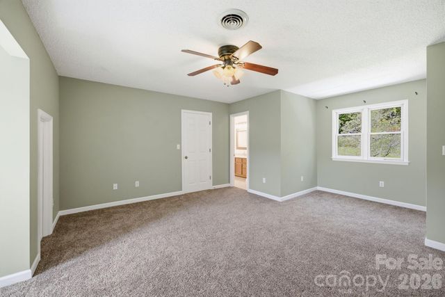 29 Small Mountain Drive, Asheville, NC 28805